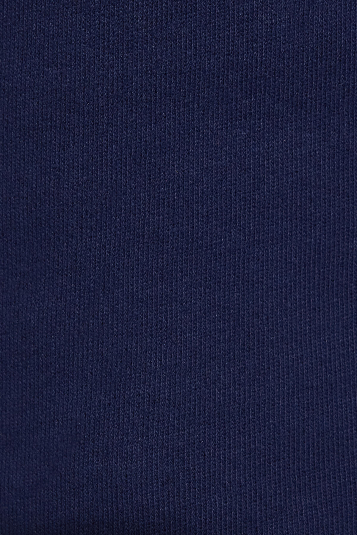 100084371_06G_alt5_1920x2880-1