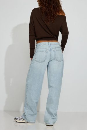 Low Rise Baggy Jeans