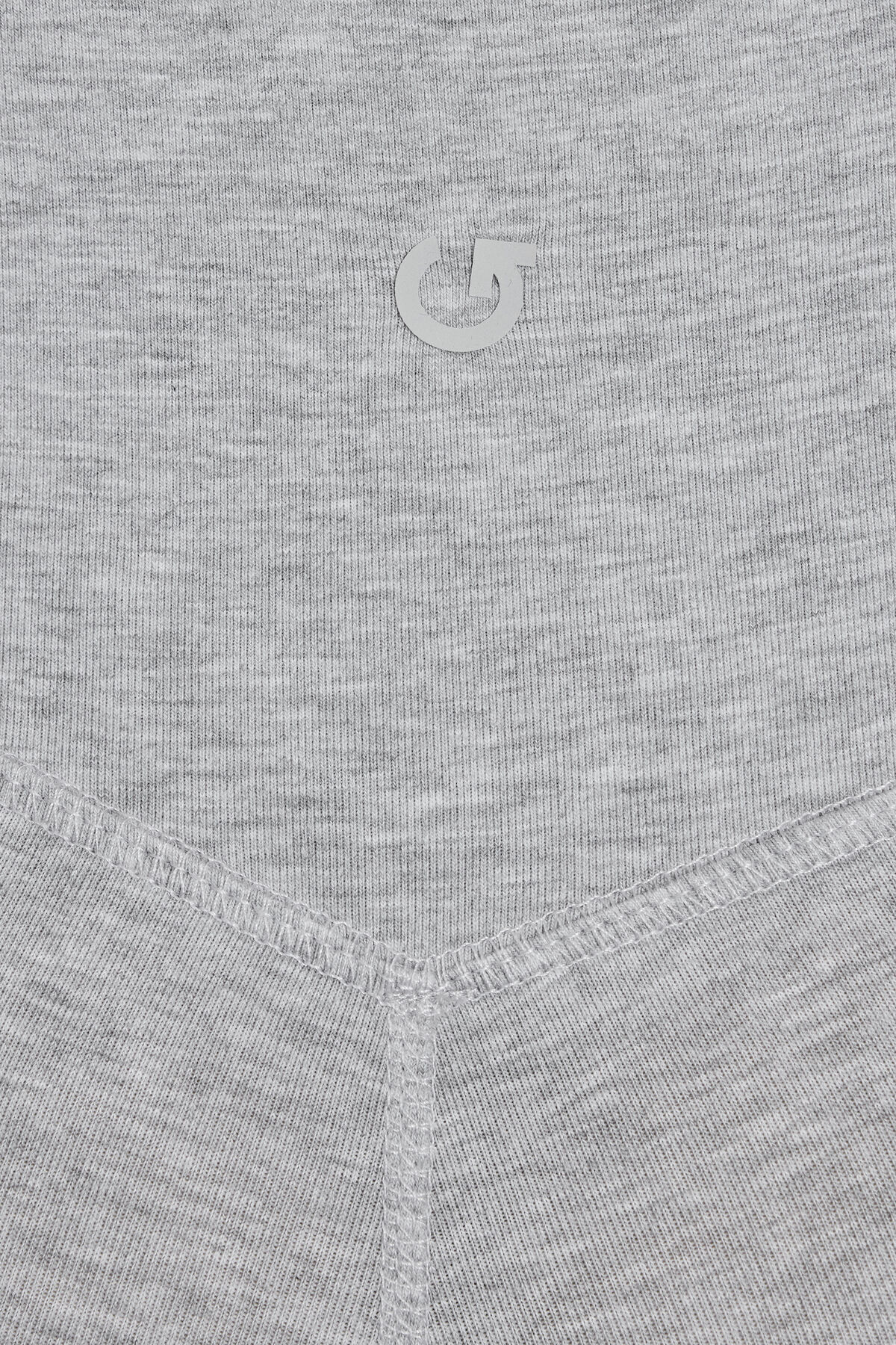 100091586_6YY_alt4_1920x2880-6