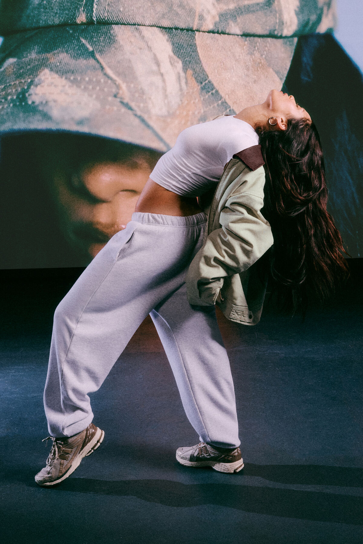 100091919_18X_1920x2880-15