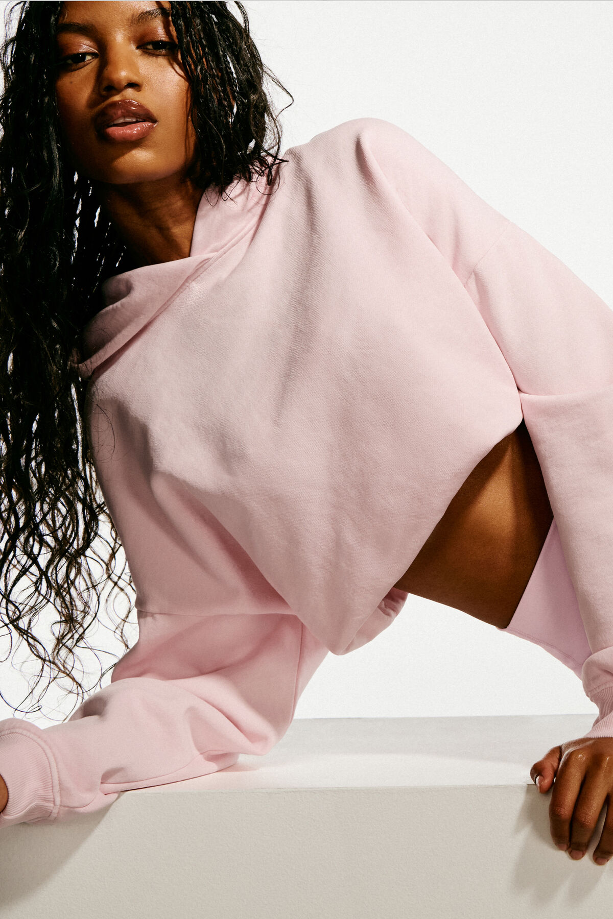 100092201_01K_1920x2880-2