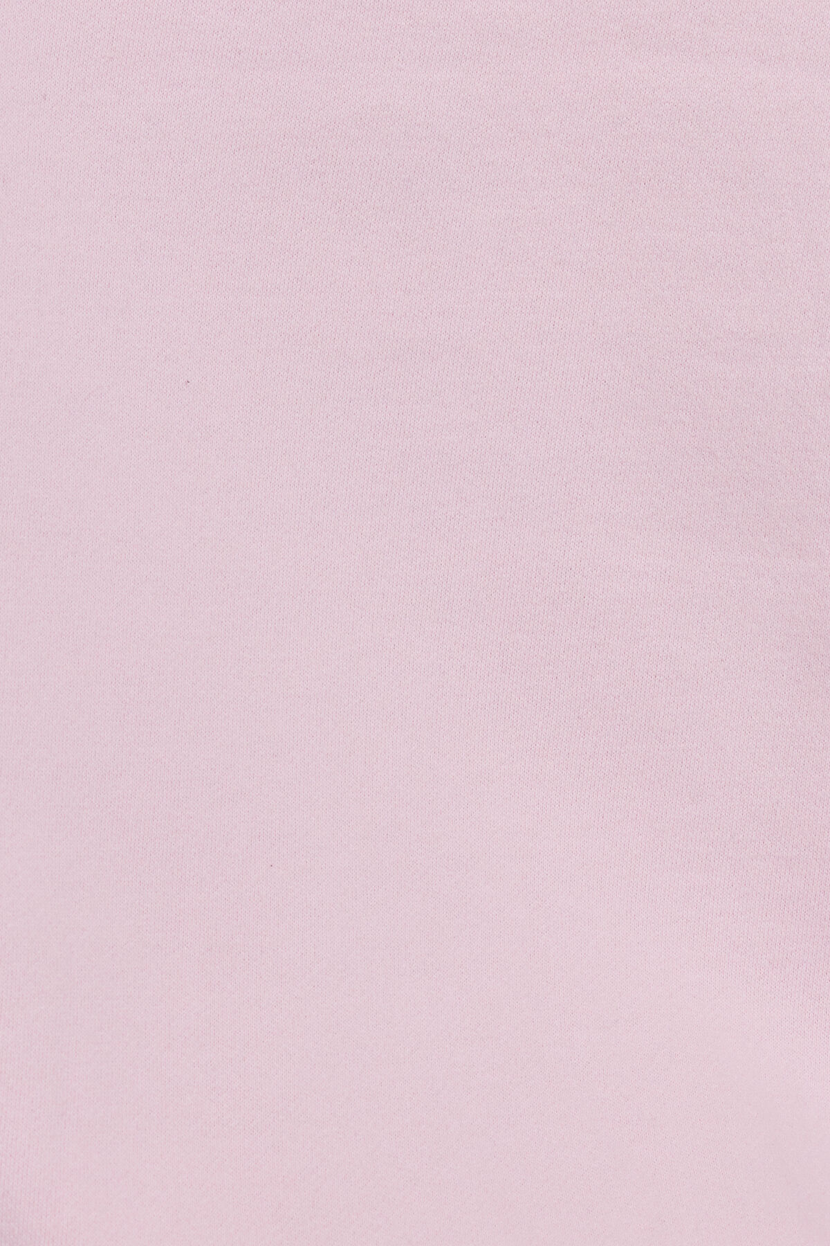 100092201_01K_alt6_1920x2880-2