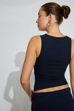 Scoop Neck Ribbed Tank Top