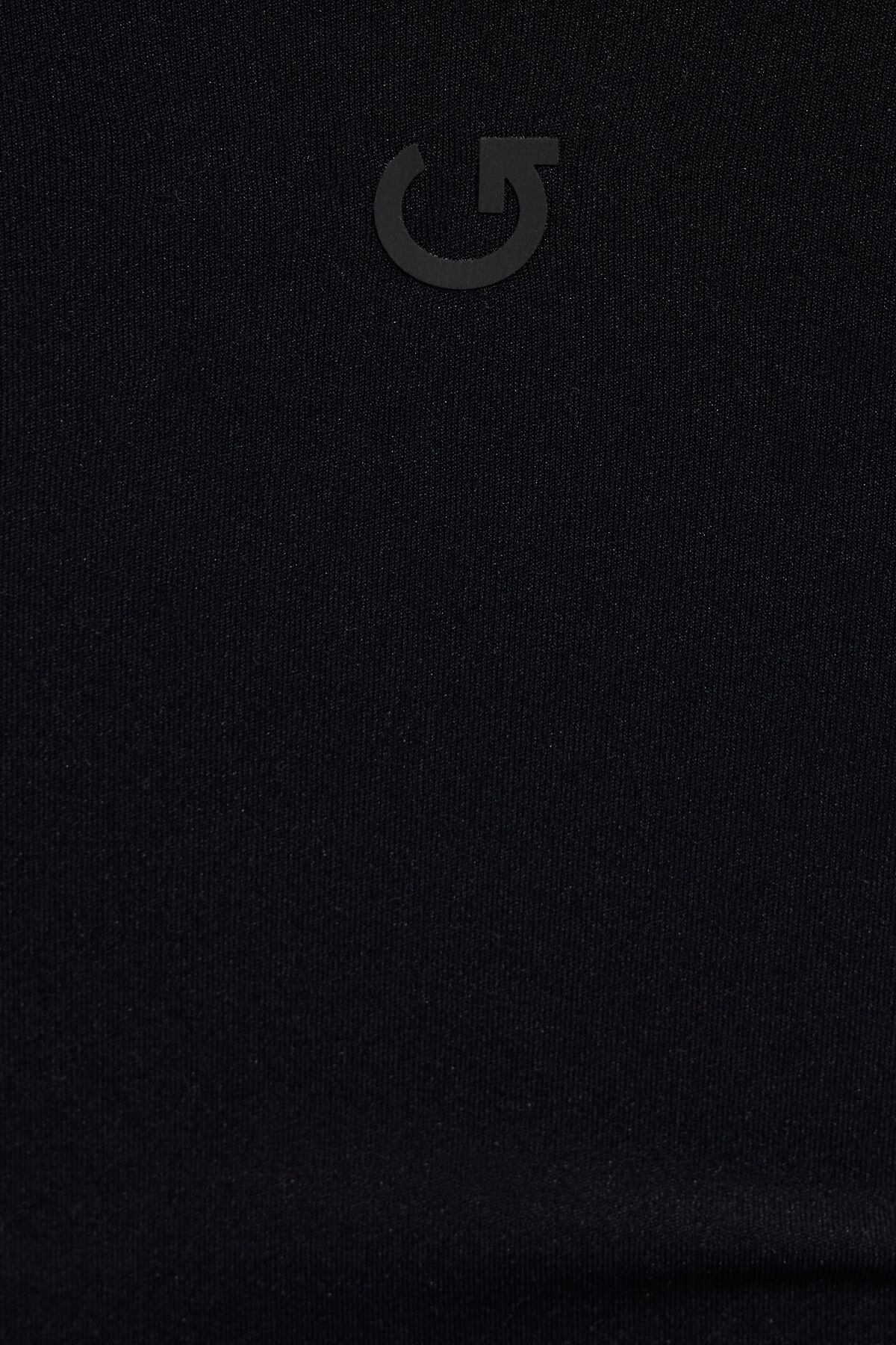 100096775_06V_alt5_1920x2880-1