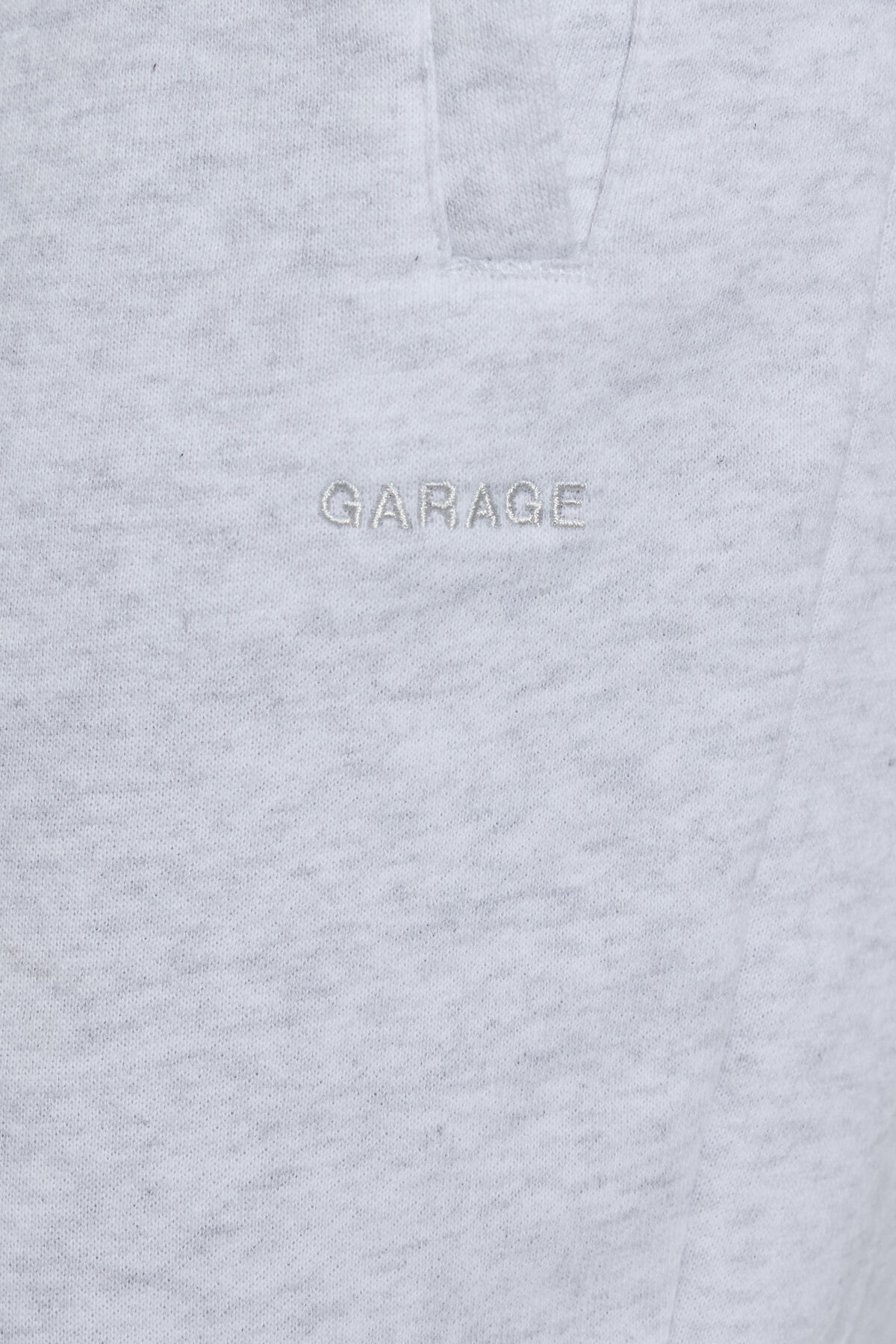 100097512_18X_alt3_1920x2880-2