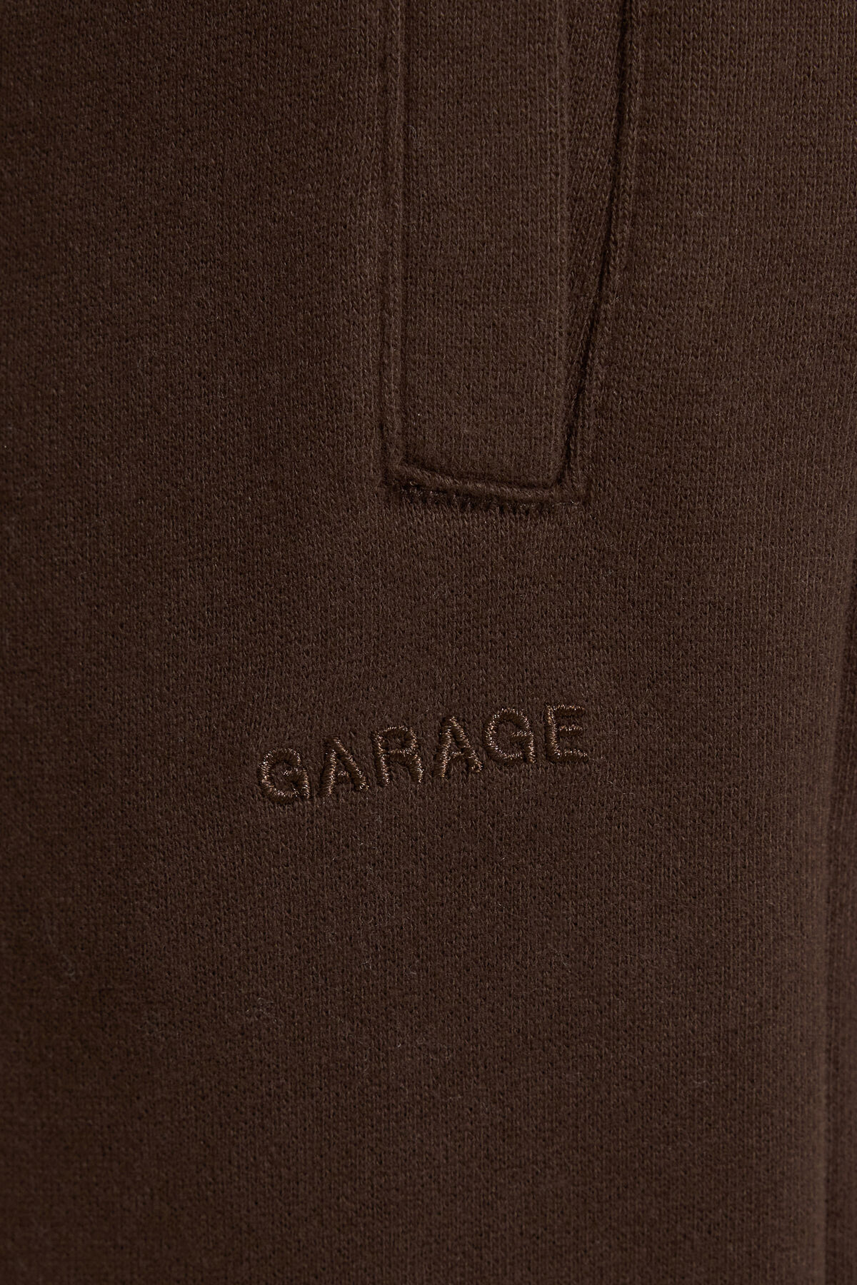 100097512_4DD_alt4_1920x2880-1