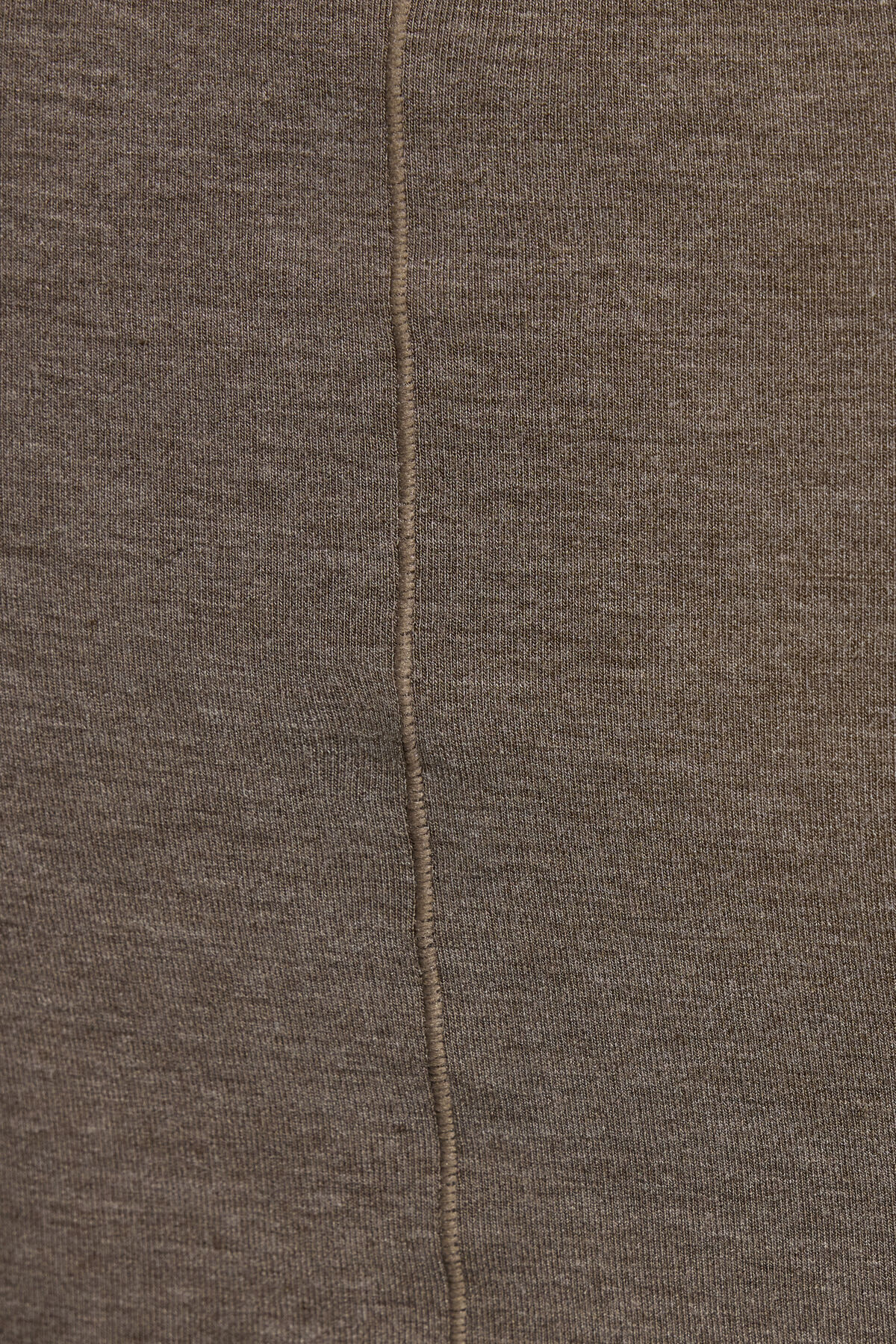 100098406_8CZ_alt3_1920x2880