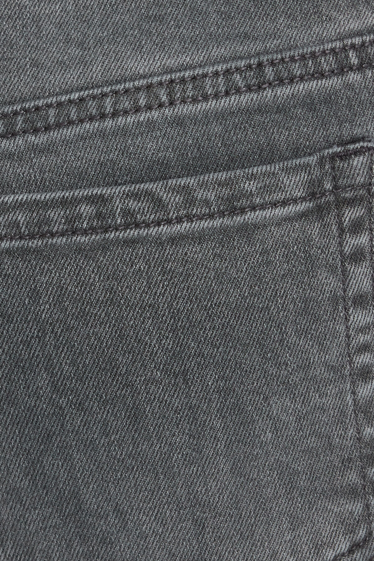 100098408_07O_alt3_1920x2880