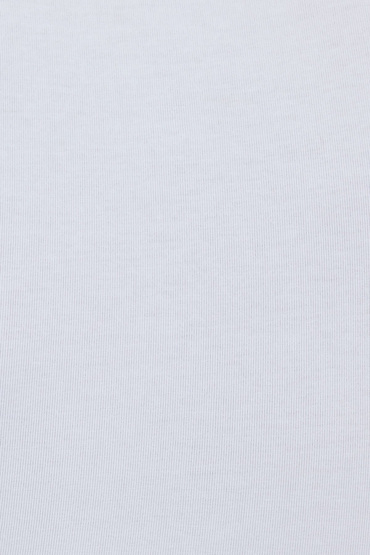 100099631_04N_alt3_1920x2880