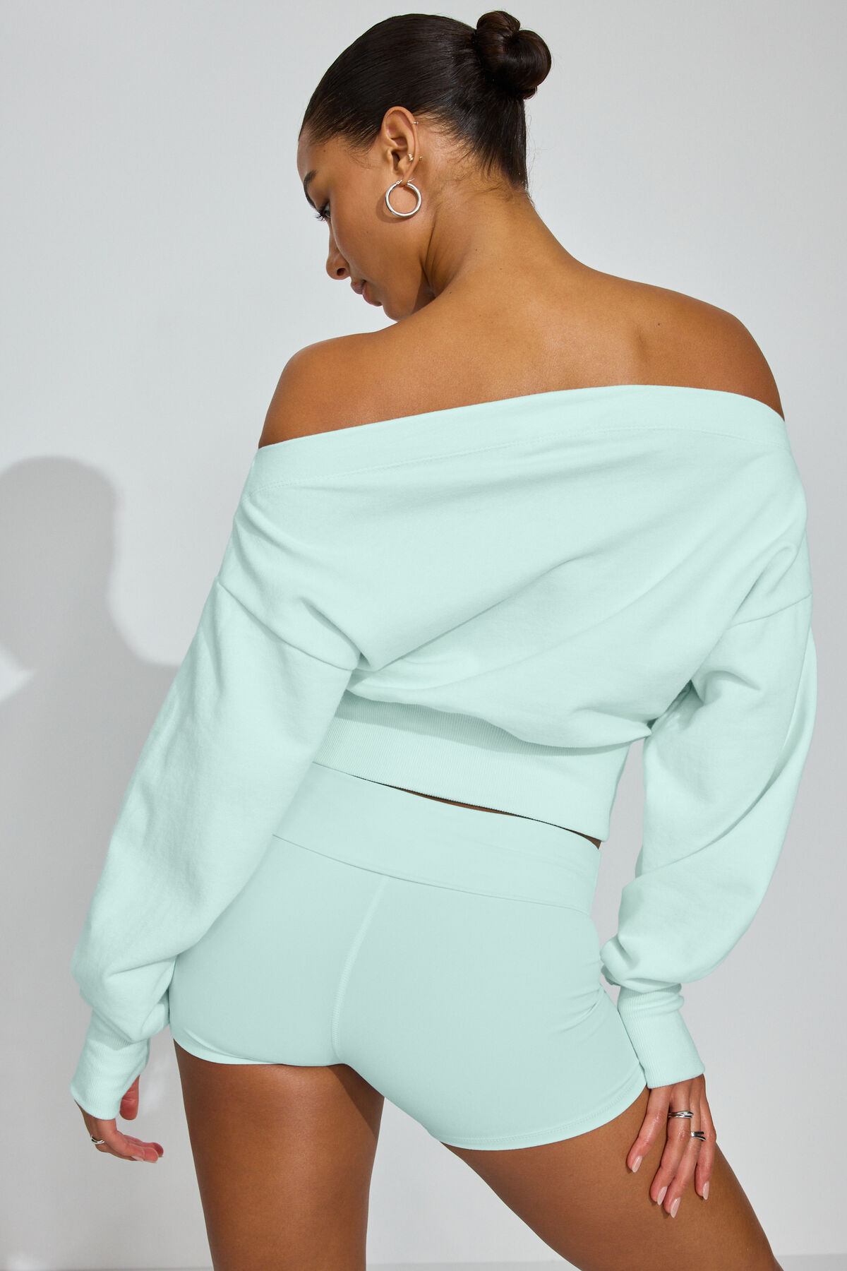 100099811_8GL_alt2_1920x2880-8