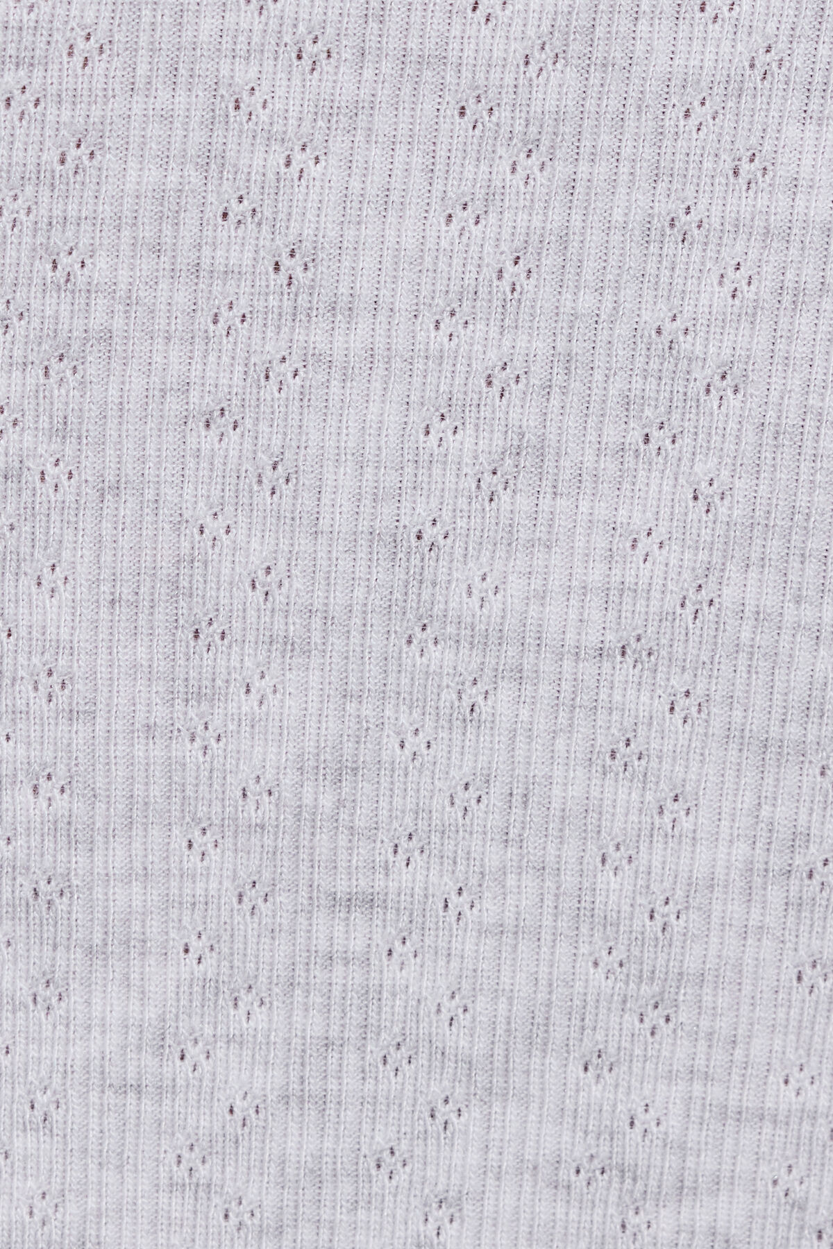 100099849_18X_alt4_1920x2880