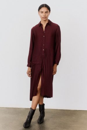 One-Sided Pleated Slinky Long Sleeve Dress